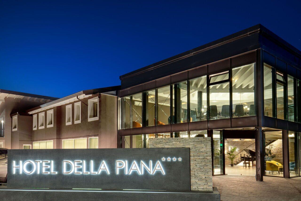 Hotel Della Piana Avezzano Exterior foto